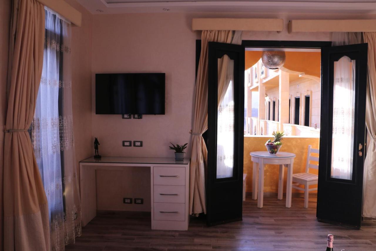 Hotel Casa D'Or Dahab Esterno foto